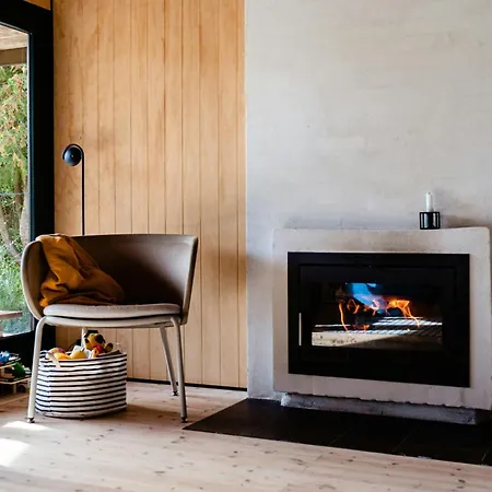 Renovated 70s Surrounded By Lovely Nature Hébergement de vacances *