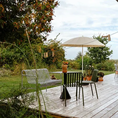 Renovated 70s Surrounded By Lovely Nature *