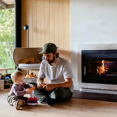 Renovated 70s Surrounded By Lovely Nature Semesterbostad *