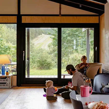 Renovated 70s Surrounded By Lovely Nature Hébergement de vacances